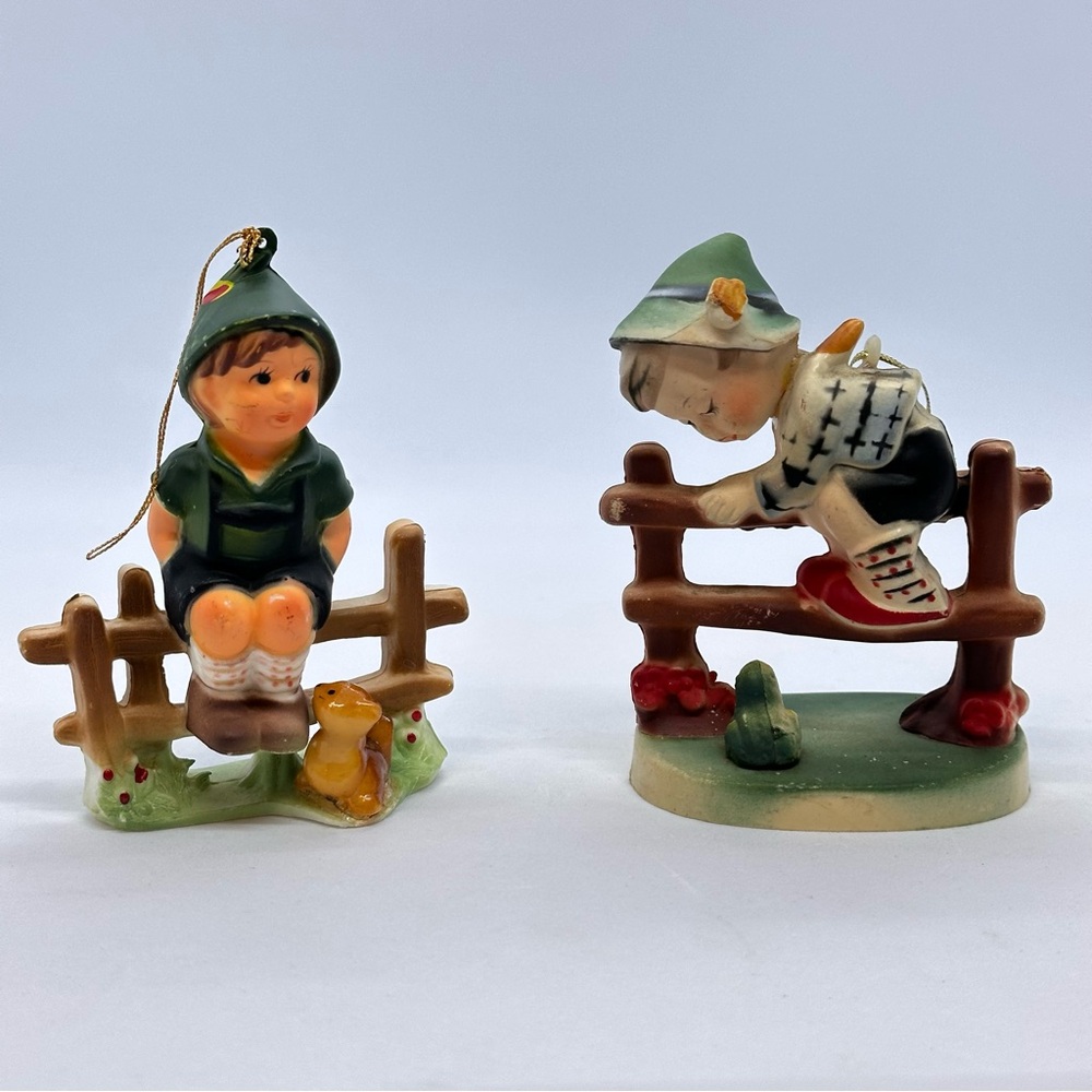Vtg Lot /2 Christmas Ornaments Plastic Figures Boys Hummel Style Hong Kong *READ